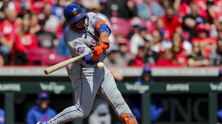 Apr 7, 2024; Cincinnati, Ohio, USA; New York Mets catcher Francisco Alvarez (4) hits a single