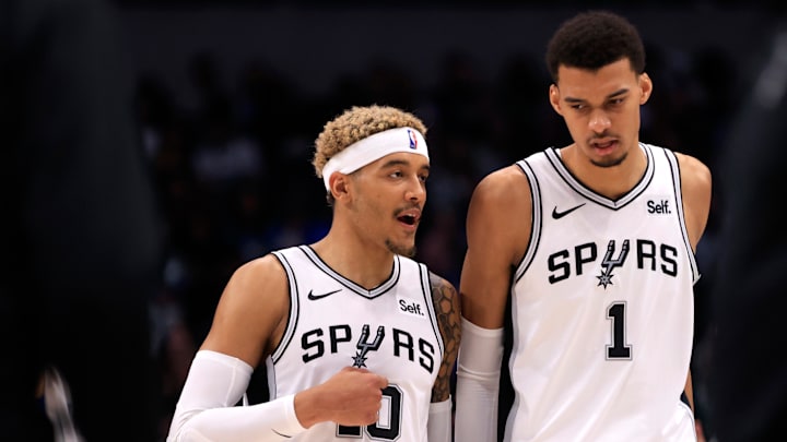San Antonio Spurs v Dallas Mavericks