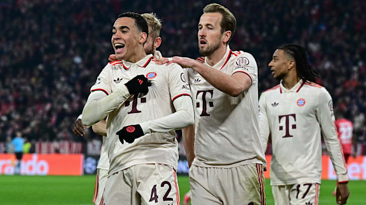 TOPSHOT-FBL-EUR-C1-BAYERN MUNICH-LEVERKUSEN