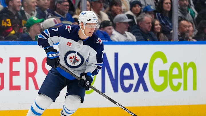 Winnipeg Jets v Vancouver Canucks