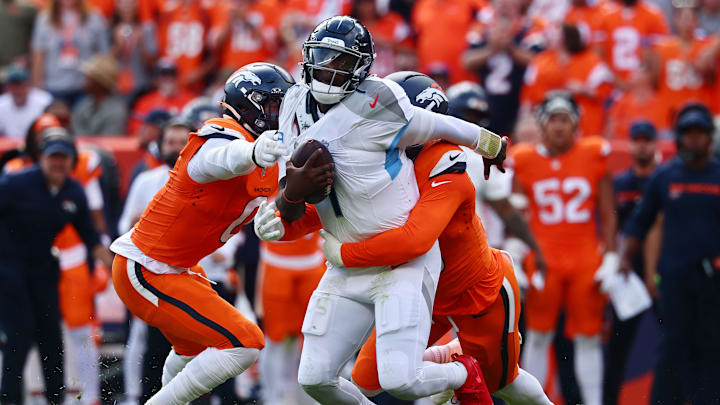 Tennessee Titans v Denver Broncos