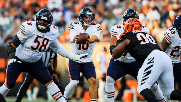 Chicago Bears quarterback Caleb Williams (18) snaps the ball against the Cincinnati Bengals in the first half at Paycor Stadium. Mandatory Credit: Katie Stratman-Imagn Images