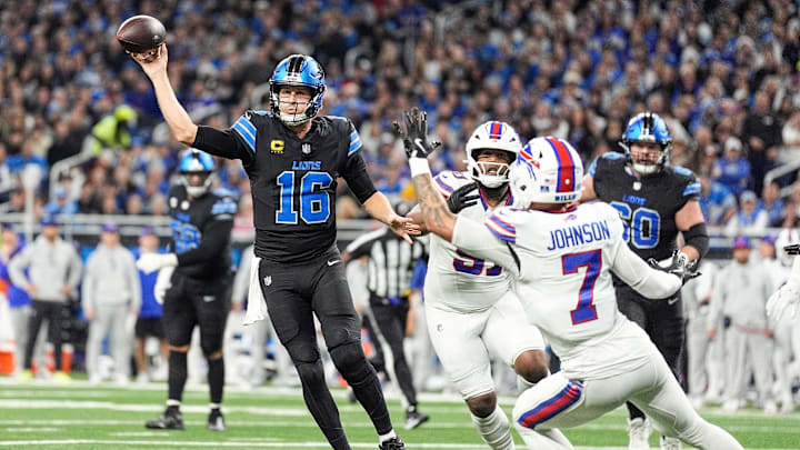 Detroit Lions quarterback Jared Goff (16) makes a pass against Buffalo Bills during the first half at Ford Field in Detroit on Sunday, Dec. 15, 2024.