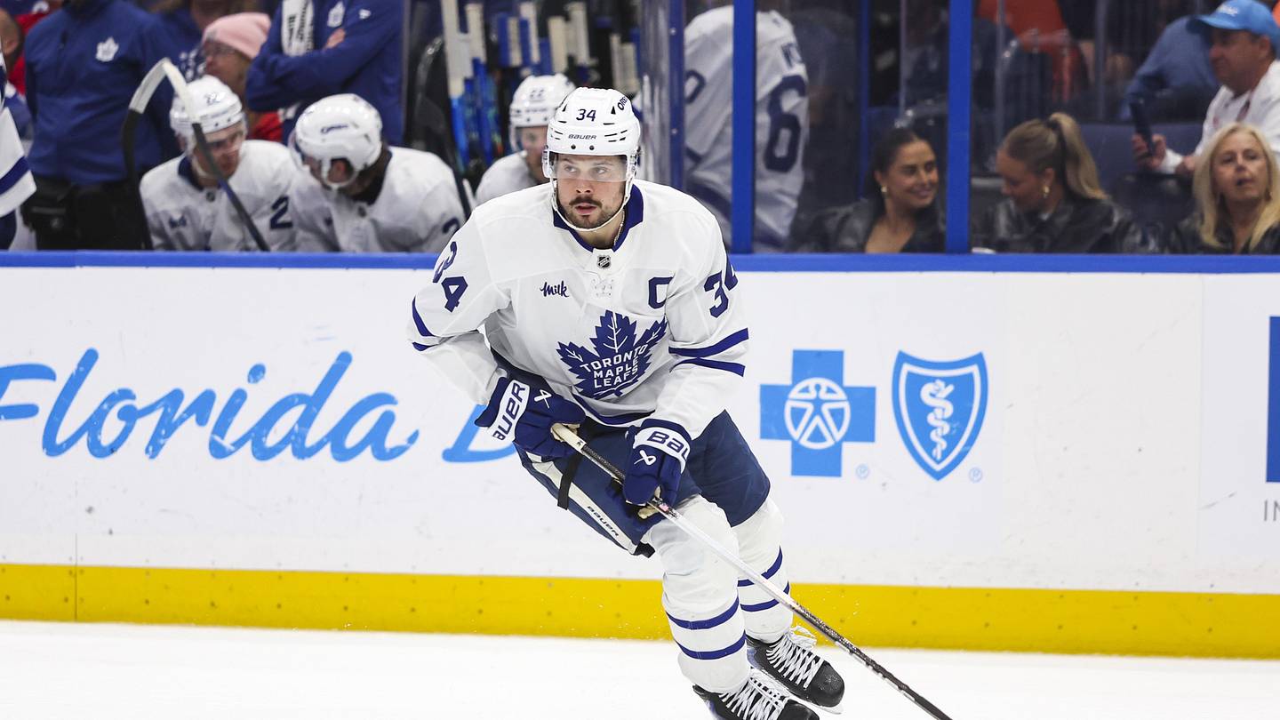 Maple Leafs at Crossroads: Trade Deadline Looms Amid Struggles