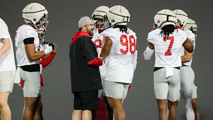 Ohio State Buckeyes defensive coordinator Matt Patricia talks to defensive tackle Kayden McDonald (98) during spring football practice at the Woody Hayes Athletic Center in Columbus on March 19, 2025.