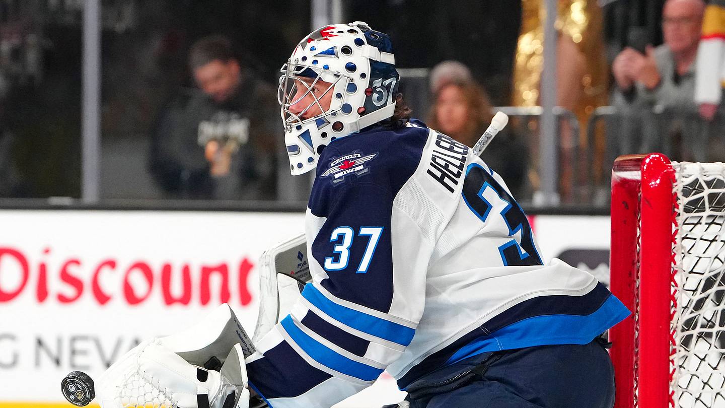 Connor Hellebuyck trade demand proves why the Rangers are living in goalie paradise