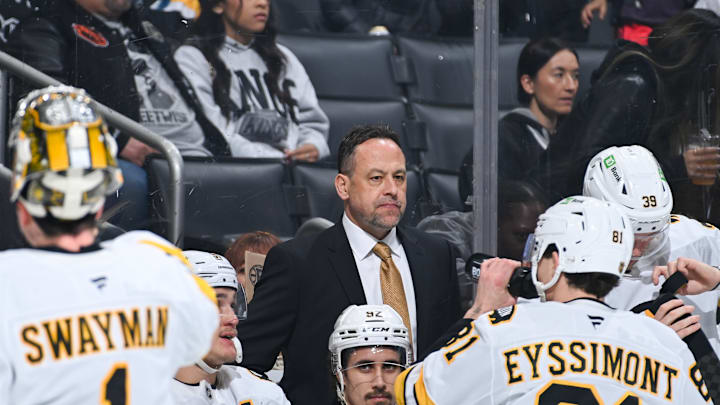 Boston Bruins v Los Angeles Kings