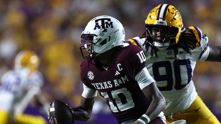 Sep 26, 2026; Baton Rouge, Louisiana, USA; Texas A&M Aggies quarterback Marcel Reed (10) scrambles under pressure during the third quarter against the LSU Tigers at Tiger Stadium. Mandatory Credit: Stephen Lew-Imagn Images Sep 26, 2026; Baton Rouge, Louisiana, USA; Texas A&M Aggies quarterback Marcel Reed (10) scrambles under pressure during the third quarter against the LSU Tigers at Tiger Stadium. Mandatory Credit: Stephen Lew-Imagn Images