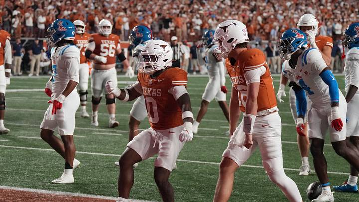 Oct 24, 2026; Austin, Texas, USA; Texas Longhorns running back Raleek Brown (0) reacts after a run with quarterback Arch Manning (16) during the first half against the Mississippi Rebels at Darrell K Royal-Texas Memorial Stadium. Mandatory Credit: Scott Wachter-Imagn Images Oct 24, 2026; Austin, Texas, USA; Texas Longhorns running back Raleek Brown (0) reacts after a run with quarterback Arch Manning (16) during the first half against the Mississippi Rebels at Darrell K Royal-Texas Memorial Stadium. Mandatory Credit: Scott Wachter-Imagn Images