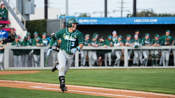 Tulane Infielder Kaikea Harrison heads for first