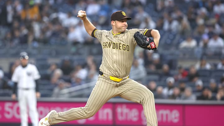 May 6, 2025; Bronx, New York, USA;  San Diego Padres starting pitcher Michael King (34) pitches in the first inning against the New York Yankees at Yankee Stadium. Mandatory Credit: Wendell Cruz-Imagn Images