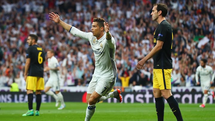 Real Madrid CF v Club Atletico de Madrid - UEFA Champions League Semi Final: First Leg