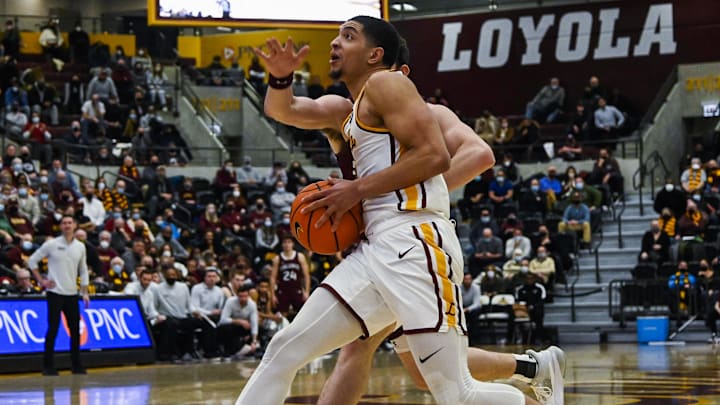 Loyola (Il) Ramblers guard Lucas Williamson.