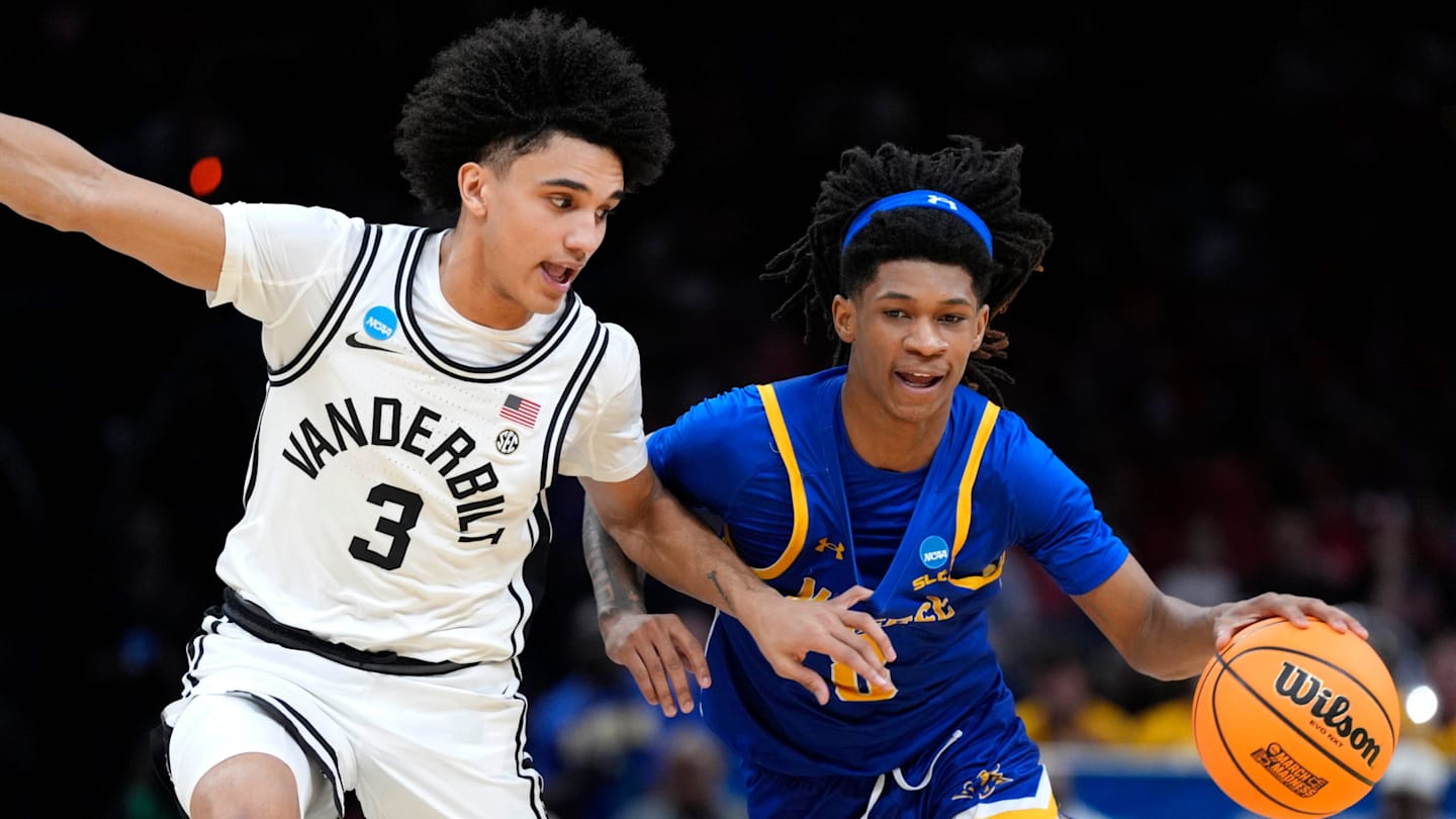 What Texas A&M Basketball Is Getting In Transfer Guard Tyshawn Archie