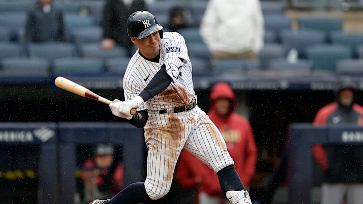 Volpe jugó su primera campaña como titular con los Yankees