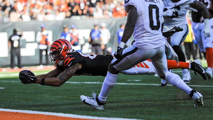 Nov 3, 2024; Cincinnati, Ohio, USA; Cincinnati Bengals wide receiver Andrei Iosivas (80) dives for a touchdown against the Las Vegas Raiders in the first half at Paycor Stadium. Mandatory Credit: Katie Stratman-Imagn Images