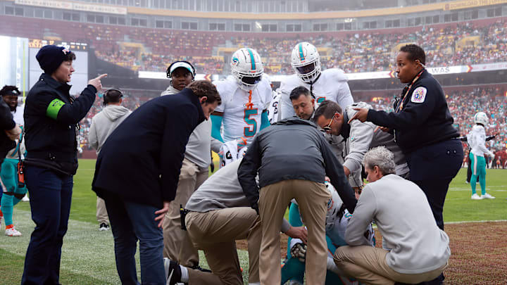 Miami Dolphins v Washington Commanders