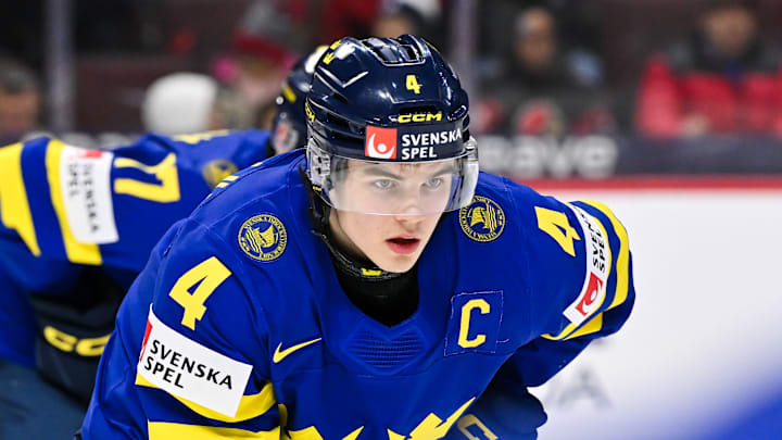 Sweden v Finland: Semifinals - 2025 IIHF World Junior Championship