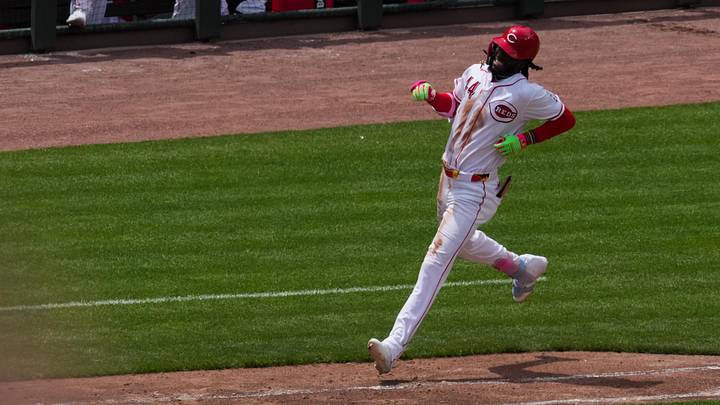 May 31, 2026; Cincinnati, Ohio, USA; Cincinnati Reds shortstop Elly de la Cruz (44) reacts as he runs to first base, after hitting a single against the Atlanta Braves in the fifth inning at Great American Ball Park. Mandatory Credit: Aaron Doster-Imagn Images May 31, 2026; Cincinnati, Ohio, USA; Cincinnati Reds shortstop Elly de la Cruz (44) reacts as he runs to first base, after hitting a single against the Atlanta Braves in the fifth inning at Great American Ball Park. Mandatory Credit: Aaron Doster-Imagn Images