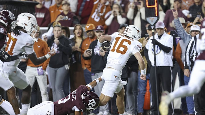 Arch Manning, Texas football