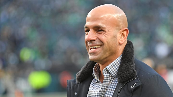 Jan 12, 2025; Philadelphia, Pennsylvania, USA; Green Bay Packers offensive consultant Robert Saleh on the sidelines during warmups against the Philadelphia Eagles in an NFC wild card game at Lincoln Financial Field. Mandatory Credit: Eric Hartline-Imagn Images