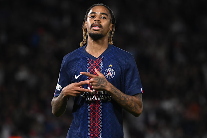 แบรดลีย์ บาร์โกลา