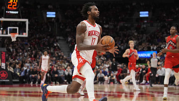 Oct 29, 2025; Toronto, Ontario, CAN; Houston Rockets forward Tari Eason (17) drives to the net against the Toronto Raptors during the second half at Scotiabank Arena. Mandatory Credit: John E. Sokolowski-Imagn Images Oct 29, 2025; Toronto, Ontario, CAN; Houston Rockets forward Tari Eason (17) drives to the net against the Toronto Raptors during the second half at Scotiabank Arena. Mandatory Credit: John E. Sokolowski-Imagn Images