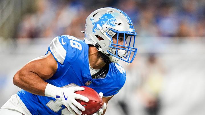 Detroit Lions kick returner Jacob Saylors (48) runs the ball Detroit Lions kick returner Jacob Saylors (48) runs the ball