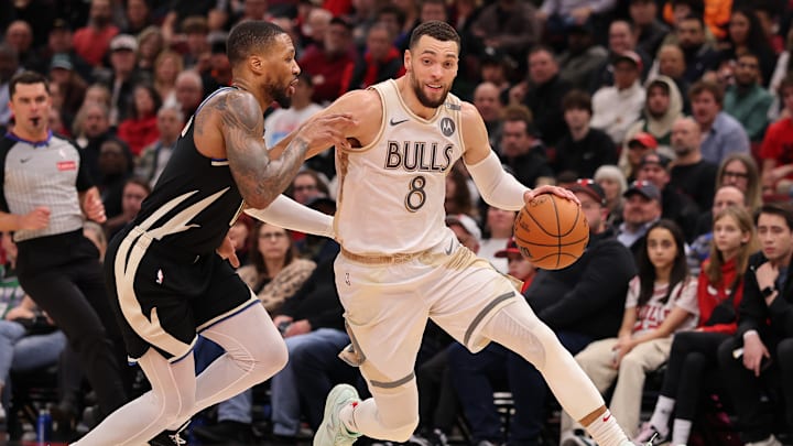 Milwaukee Bucks v Chicago Bulls