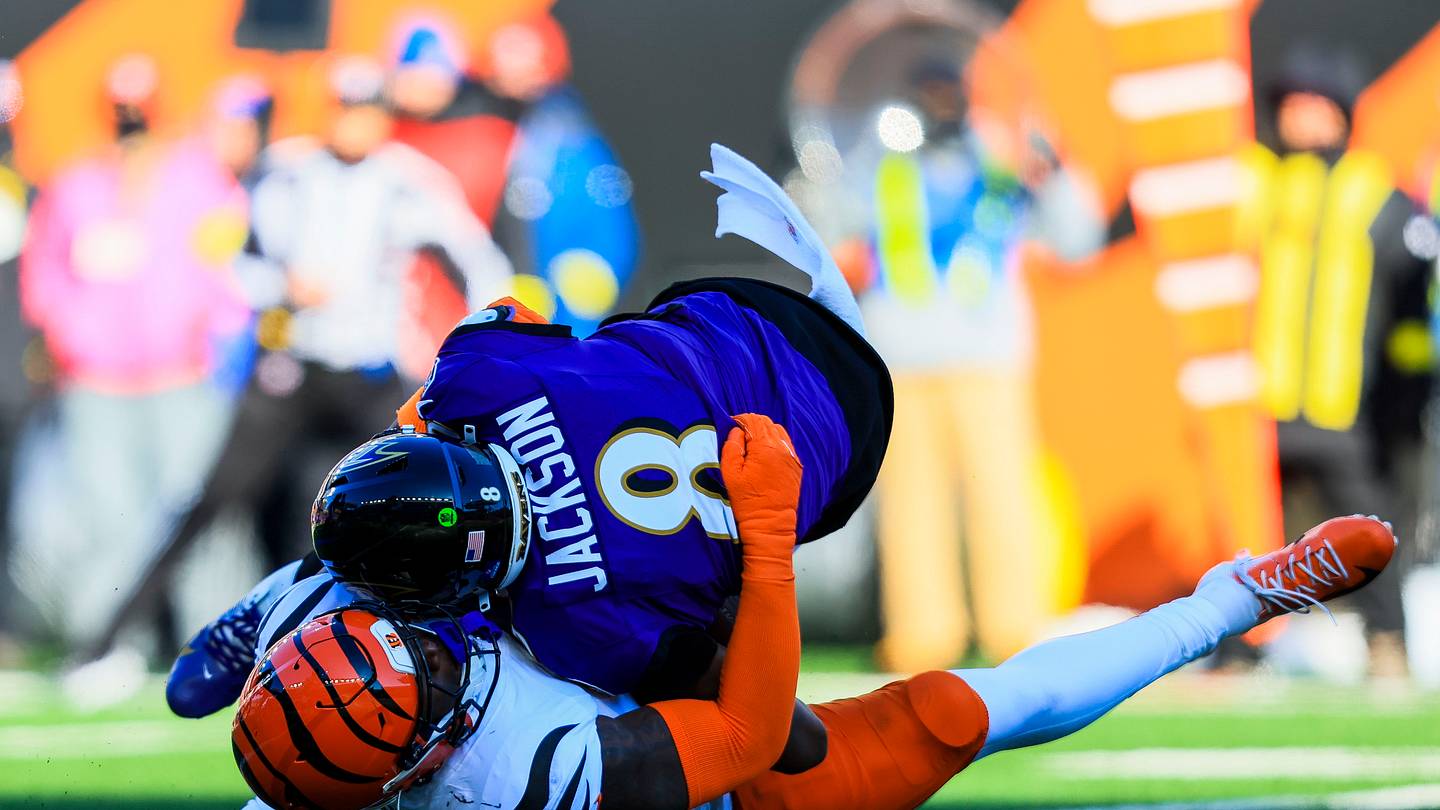 The Ravens' center downgrade could hand the Bengals the AFC North