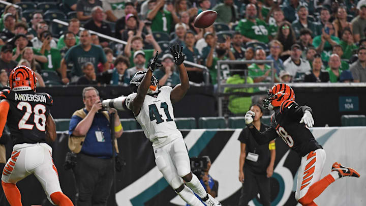 Aug 7, 2025; Philadelphia, Pennsylvania, USA; Philadelphia Eagles wide receiver Darius Cooper (41) catches a 20-yard touchdown pass against the Cincinnati Bengals during the second quarter at Lincoln Financial Field. Mandatory Credit: Eric Hartline-Imagn Images Aug 7, 2025; Philadelphia, Pennsylvania, USA; Philadelphia Eagles wide receiver Darius Cooper (41) catches a 20-yard touchdown pass against the Cincinnati Bengals during the second quarter at Lincoln Financial Field. Mandatory Credit: Eric Hartline-Imagn Images