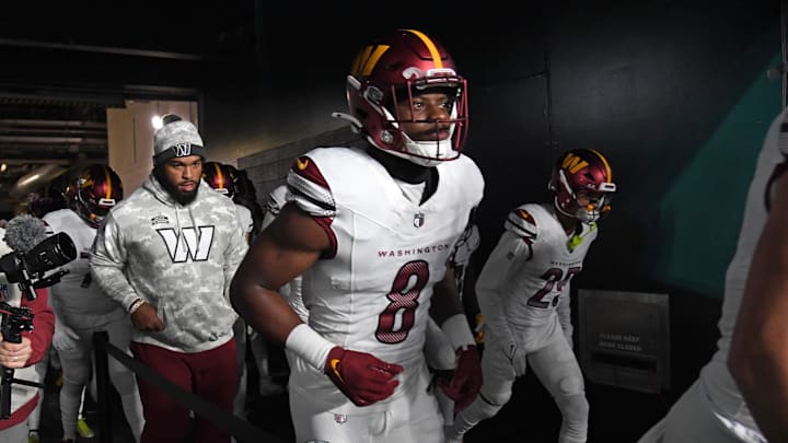 Nov 14, 2024; Philadelphia, Pennsylvania, USA; Washington Commanders running back Brian Robinson Jr. (8) against the Philadelphia Eagles at Lincoln Financial Field. Mandatory Credit: Eric Hartline-Imagn Images Nov 14, 2024; Philadelphia, Pennsylvania, USA; Washington Commanders running back Brian Robinson Jr. (8) against the Philadelphia Eagles at Lincoln Financial Field. Mandatory Credit: Eric Hartline-Imagn Images