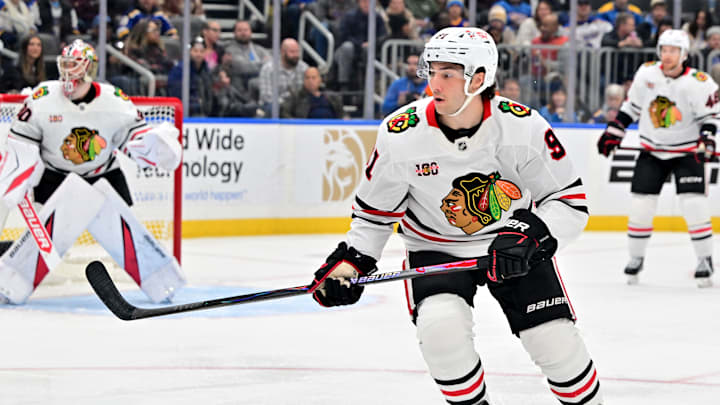 NHL: DEC 12 Blackhawks at Blues NHL: DEC 12 Blackhawks at Blues