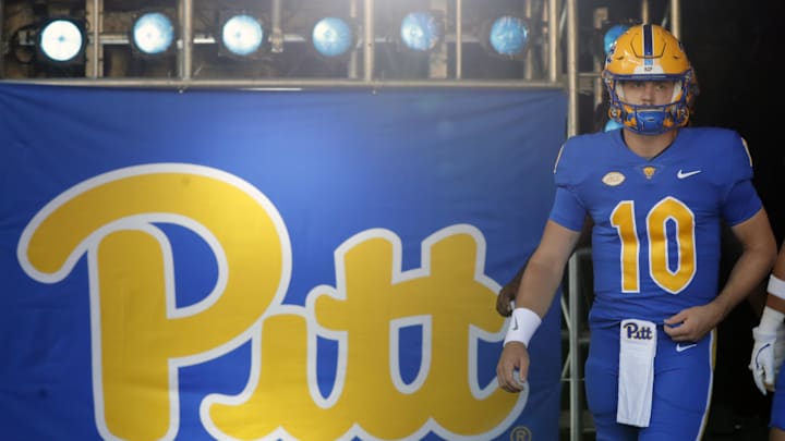 Sep 21, 2024; Pittsburgh, Pennsylvania, USA; Pittsburgh Panthers quarterback Eli Holstein (10) takes the field to warm up before a game against the Youngstown State Penguins at Acrisure Stadium. Mandatory Credit: Charles LeClaire-Imagn Images Sep 21, 2024; Pittsburgh, Pennsylvania, USA; Pittsburgh Panthers quarterback Eli Holstein (10) takes the field to warm up before a game against the Youngstown State Penguins at Acrisure Stadium. Mandatory Credit: Charles LeClaire-Imagn Images