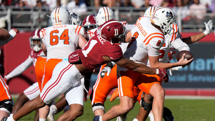 Nov 16, 2024; Tuscaloosa, AL, USA; Alabama Crimson Tide linebacker Jihaad Campbell (11) sacks Mercer quarterback Whitt Newbauer (8) at Bryant-Denny Stadium. Mandatory Credit: Gary Cosby Jr.-Tuscaloosa News