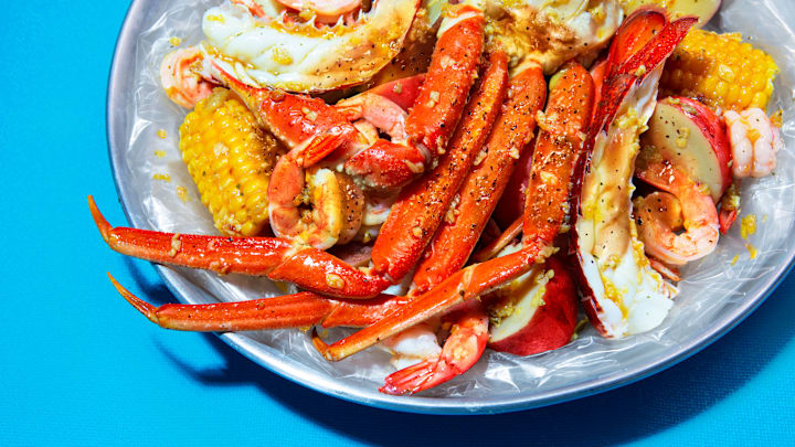 Red Lobster's Mariner's Boil, part of the Crabfest menu