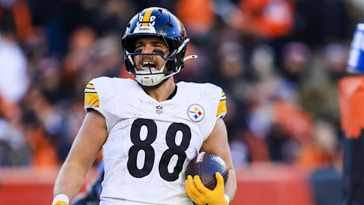 Dec 1, 2024; Cincinnati, Ohio, USA; Pittsburgh Steelers tight end Pat Freiermuth (88) reacts after scoring a touchdown against the Cincinnati Bengals in the second half at Paycor Stadium. Mandatory Credit: Katie Stratman-Imagn Images