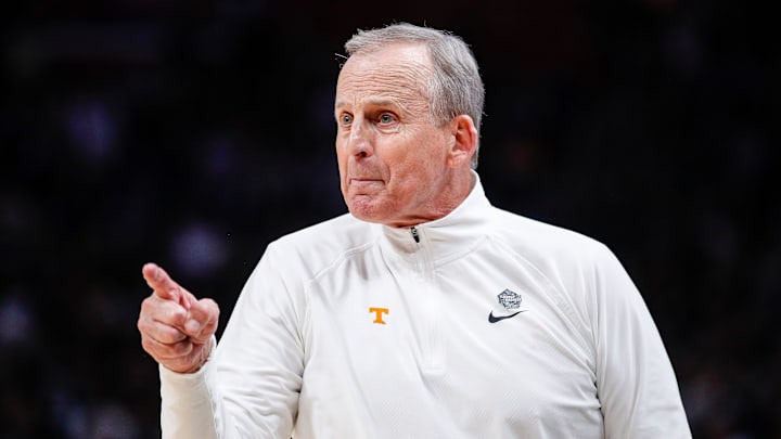 Tennessee head coach Rick Barnes reacts to a referee call during the second half of the NCAA