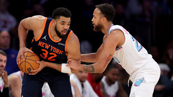 Mar 17, 2025; New York, New York, USA; New York Knicks center Karl-Anthony Towns (32) controls the ball against Miami Heat forward Kyle Anderson (20) during the fourth quarter at Madison Square Garden. Mandatory Credit: Brad Penner-Imagn Images Mar 17, 2025; New York, New York, USA; New York Knicks center Karl-Anthony Towns (32) controls the ball against Miami Heat forward Kyle Anderson (20) during the fourth quarter at Madison Square Garden. Mandatory Credit: Brad Penner-Imagn Images