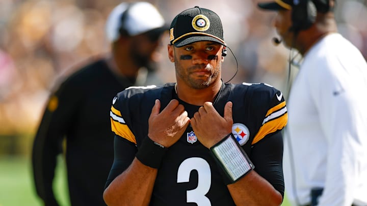 Los Angeles Chargers v Pittsburgh Steelers
