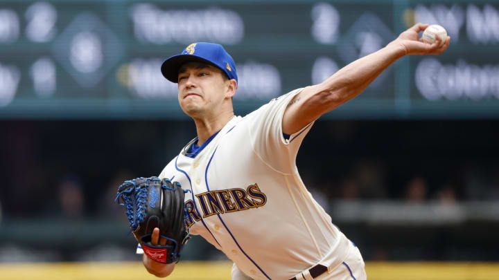 Seattle Mariners starting pitcher Marco Gonzales (7) throws against the Pittsburgh Pirates during the first inning at T-Mobile Park in 2023.