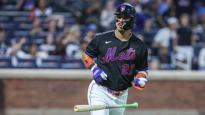 Sep 4, 2026; New York City, New York, USA;  New York Mets designated hitter Mark Vientos (27) hits a three-run home run in the first inning against the San Francisco Giants at Citi Field.  Mandatory Credit: Wendell Cruz-Imagn Images