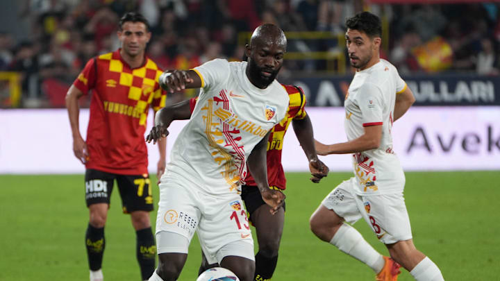 Anthony Dennis könnte ab der kommenden Saison in der Bundesliga spielen. 