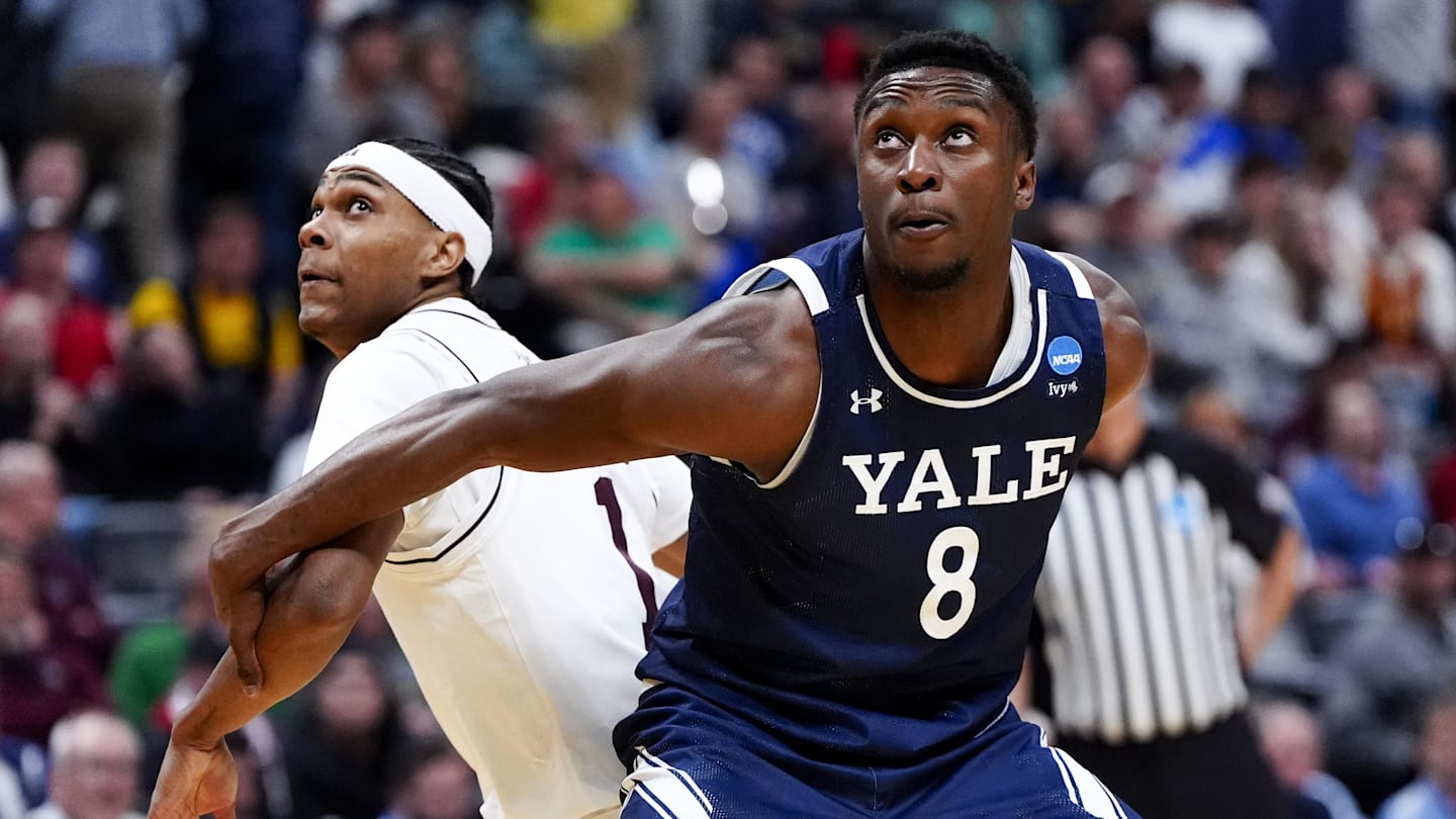 How Yale Transfer Isaac Celiscar Fits With Baylor Basketball After Committing to Bears