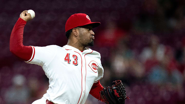 Cincinnati Reds pitcher Alexis Diaz (43) pitches in the ninth inning of the MLB game between the Cincinnati Reds and Oakland Athletics at Great American Ball Park in Cincinnati on Wednesday, Aug. 28, 2024.