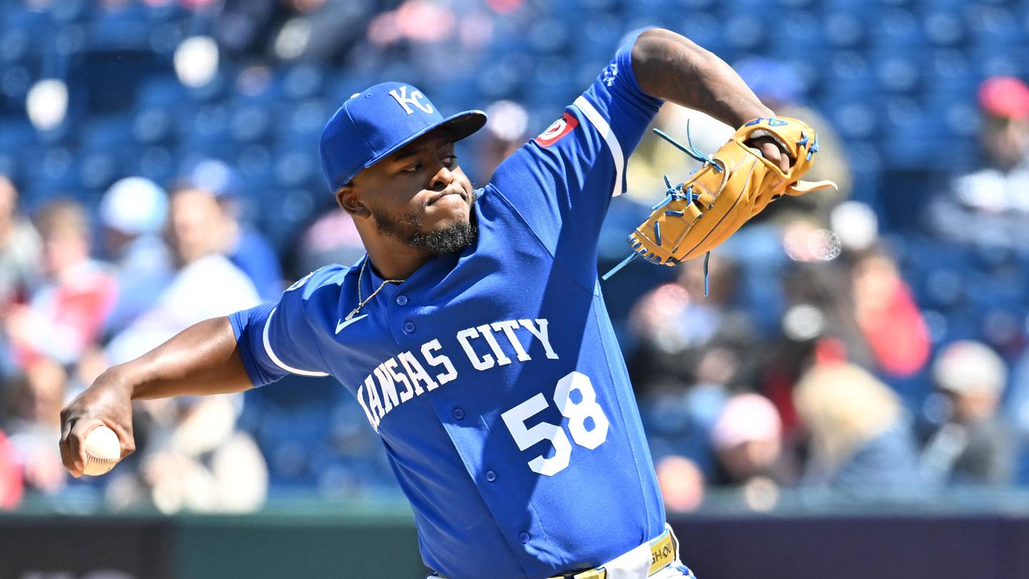 Royals Head to Cincinnati to Face Reds: Stats and Trends to Keep an Eye on