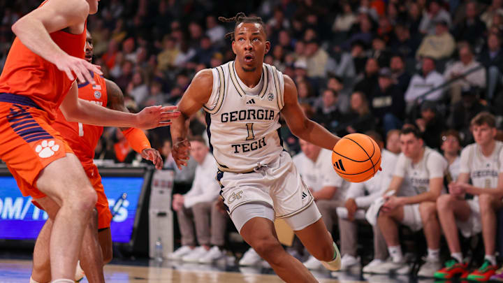 Jan 24, 2026; Atlanta, Georgia, USA; Georgia Tech Yellow Jackets guard Lamar Washington (1) drives to the basket against the Clemson Tigers in the second half at McCamish Pavilion. Mandatory Credit: Brett Davis-Imagn Images

