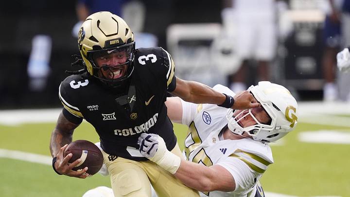 Rico Industries NCAA Georgia Tech Yellow Jackets - Fanion découpé en