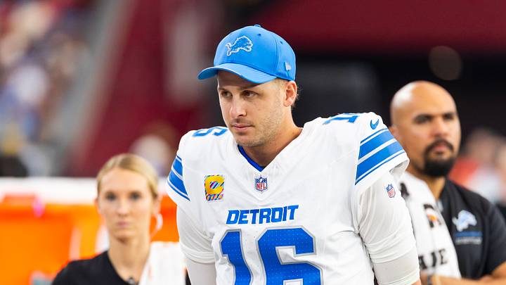 Oct 11, 2026; Glendale, Arizona, USA; Detroit Lions quarterback Jared Goff (16) against the Arizona Cardinals at State Farm Stadium. Mandatory Credit: Mark J. Rebilas-Imagn Images Oct 11, 2026; Glendale, Arizona, USA; Detroit Lions quarterback Jared Goff (16) against the Arizona Cardinals at State Farm Stadium. Mandatory Credit: Mark J. Rebilas-Imagn Images