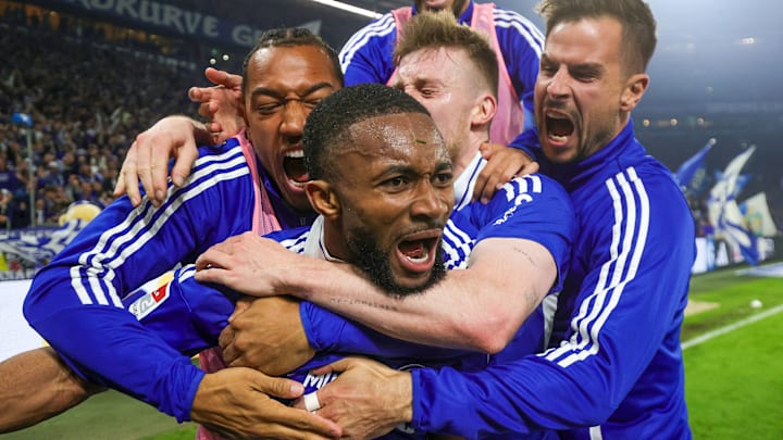 Moussa Sylla feiert seinen Ausgleich gegen den HSV Moussa Sylla feiert seinen Ausgleich gegen den HSV